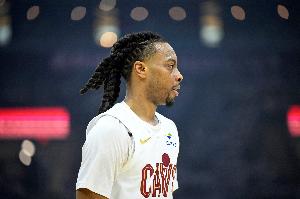 阿特金森：加兰在G联盟完成了几次有对抗训练 他即将回归