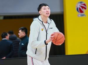 周琦：之前在东莞度过了很开心的1年 这里有宏远这个11冠王的球队