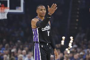 掘金主帅：威少是我们上赛季赢球的关键球员 他值得留在NBA