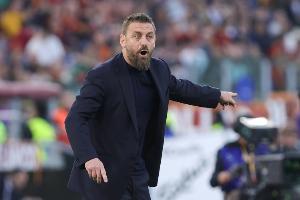 斯基拉：热那亚将在今天任命新帅，瓦诺利和德罗西是候选