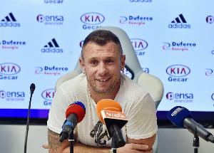 卡萨诺：我不喜欢阿莱格里的足球，他的执教生涯和穆帅一样不长了